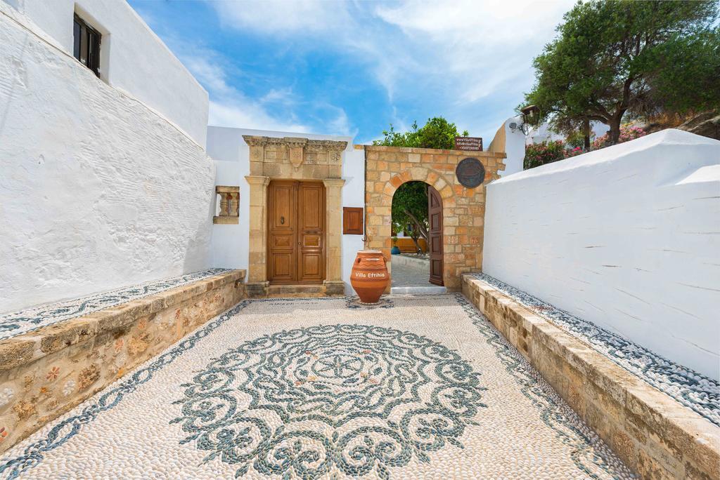 Villa Eftihia In Lindos ภายนอก รูปภาพ