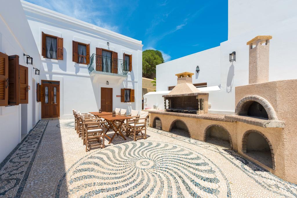 Villa Eftihia In Lindos ภายนอก รูปภาพ